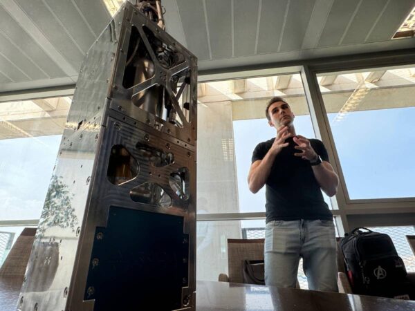 La ‘start-up’ castellonense Arkadia Space incorpora su tecnología de propulsión en un satélite