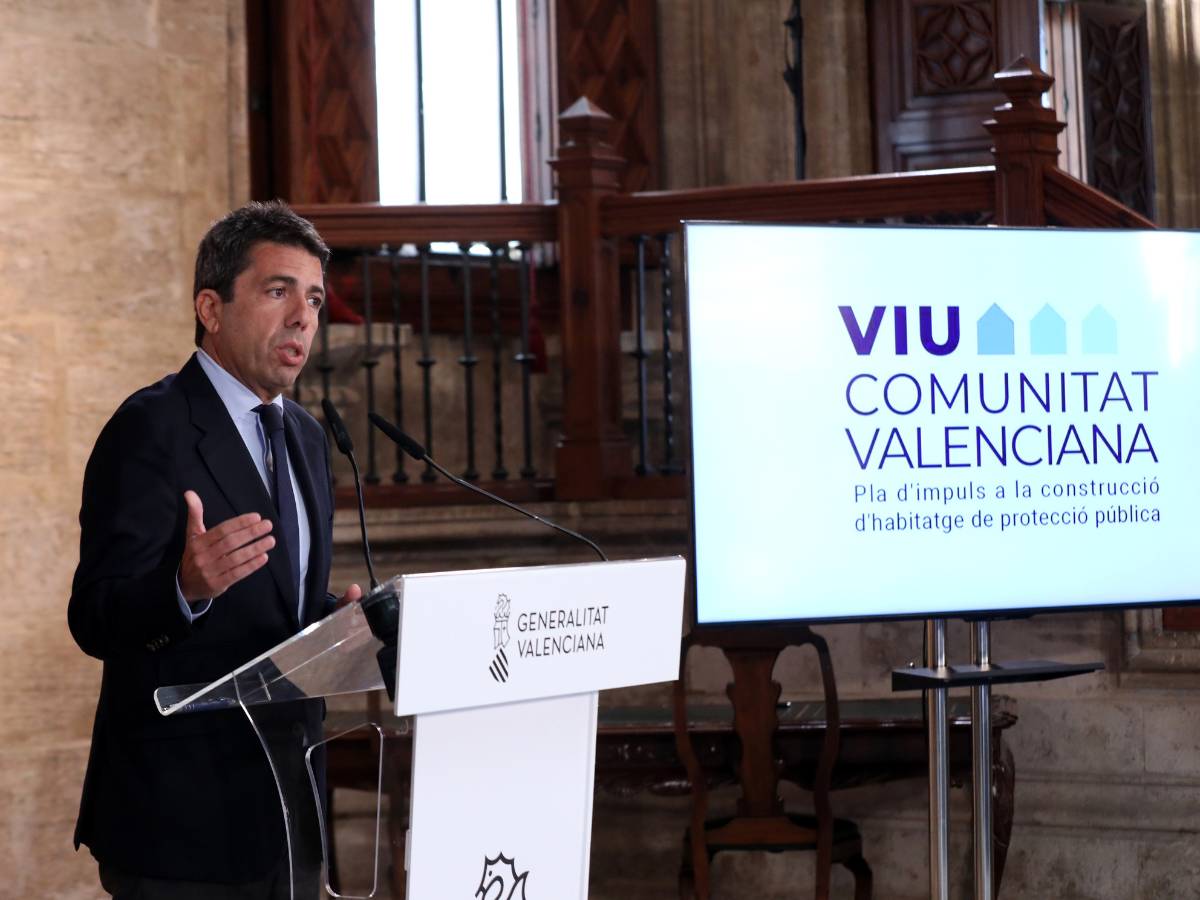 Mazón anuncia la construcción de 2.200 viviendas «para los que más lo necesitan”