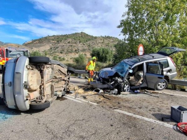 Muere un conductor en accidente de tráfico en la CV-35 de Calles