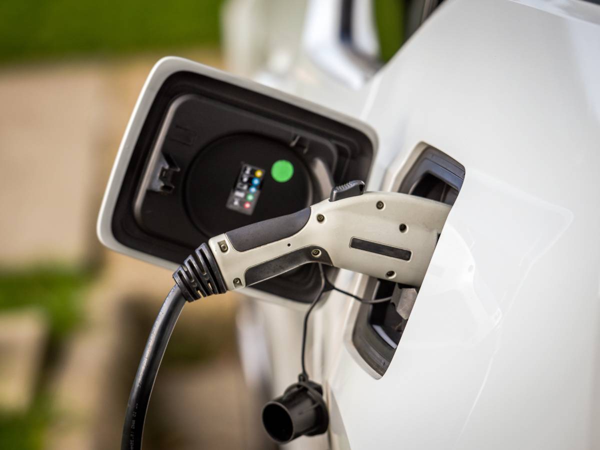 Nuevo lote de ayudas de Ivace+i Energía para comprar vehículos eléctricos