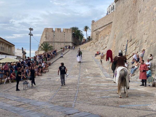 Peñíscola vuelve a brillar como plató de cine para sus visitantes