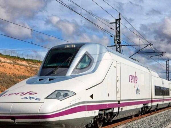 Puente confirma que la línea Madrid-Valencia no se reanudará esta semana por daños