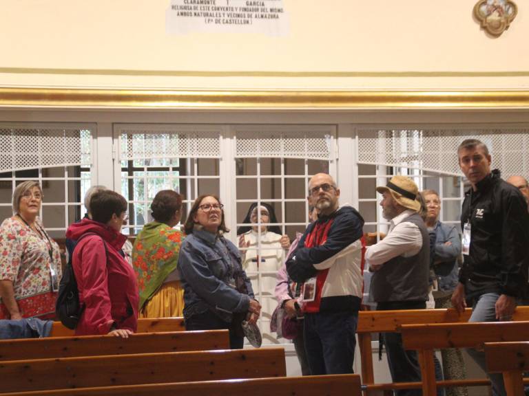 La lluvia no impidió que los asistentes disfrutaran de una experiencia cultural única.