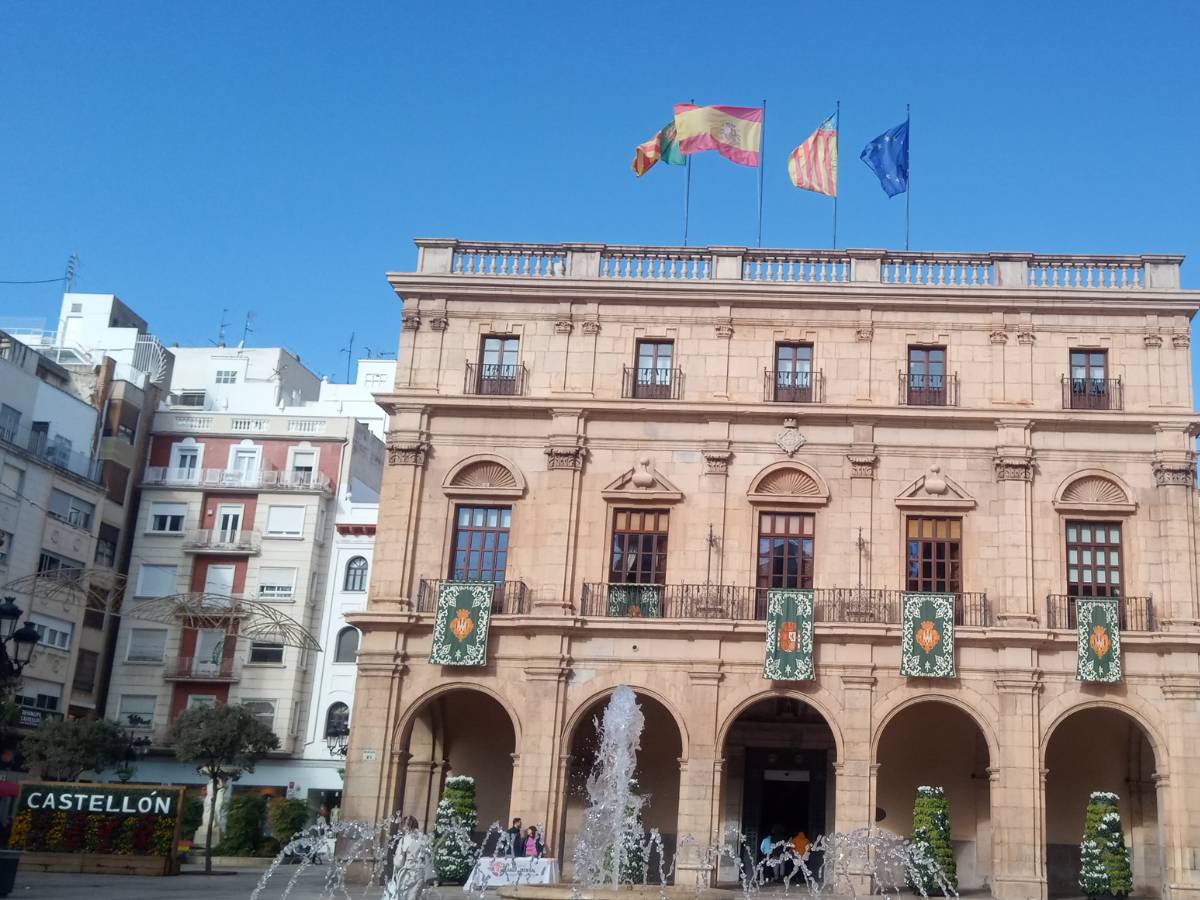 Sales anuncia la tramitación del doble topónimo Castelló de la Plana/Castellón de la Plana