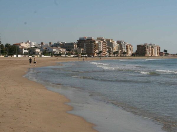 Se confirma que aparece un cadáver en el mar de Burriana