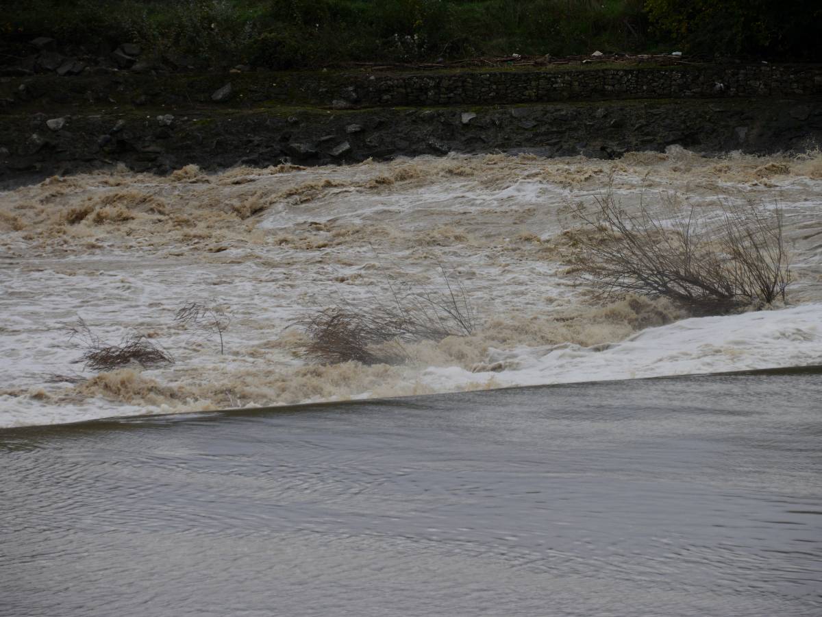 Se desborda el río Cervol a su paso por Vinaròs