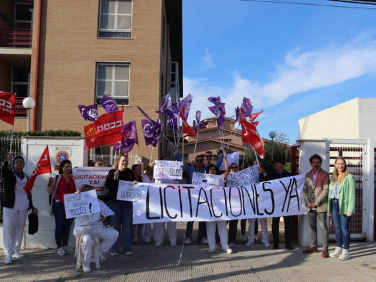 Vila-real pide la restitución de plazas docentes y equiparación salarial en residencias