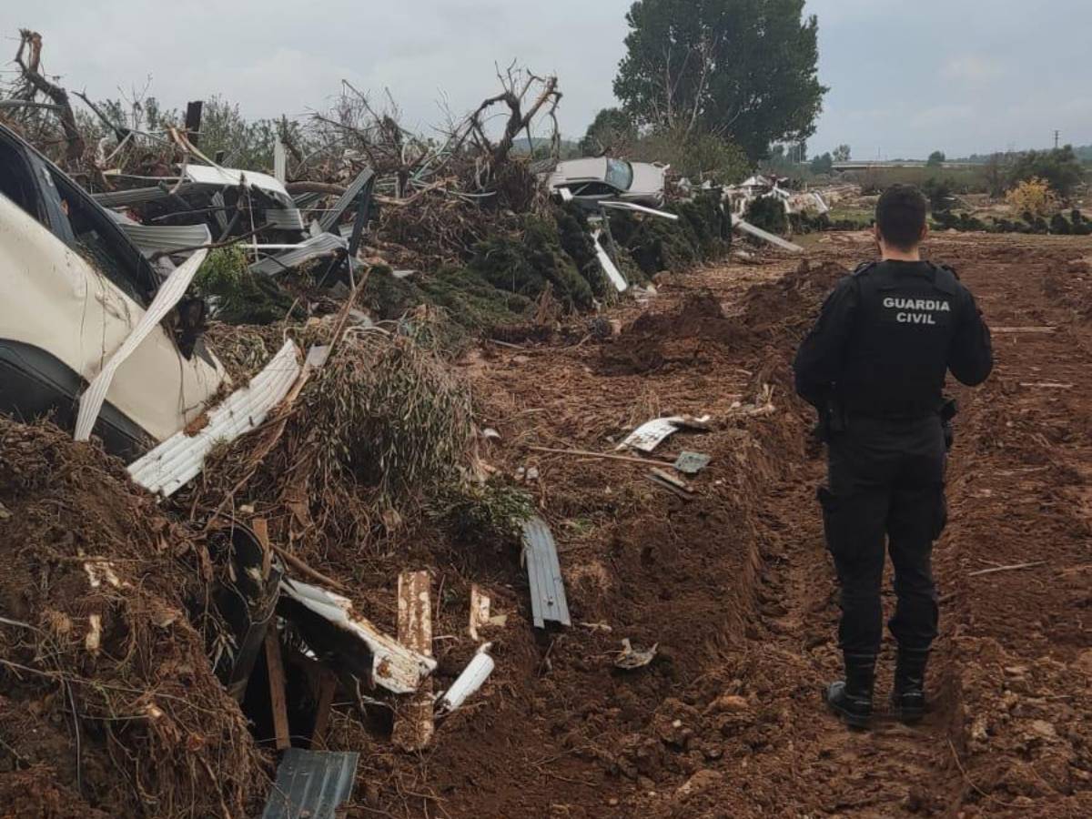 Carreteras cerradas en Valencia para facilitar labores de rescate