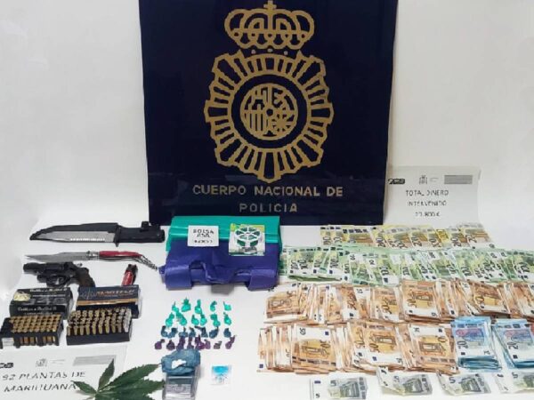 Desarticulado un punto de tráfico de drogas en un domicilio de Almazora