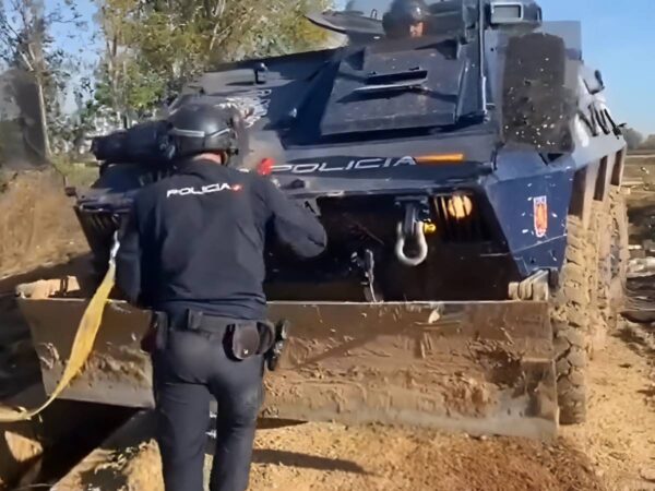 Descubren un cuerpo en un descampado de Sedaví