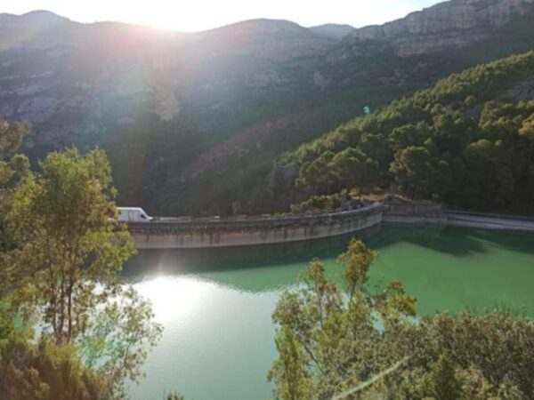 Empiezan las obras de emergencia en la presa de Buseo