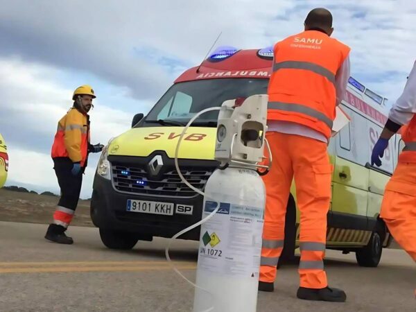 Fallece un hombre en Chiva tras volcar su coche y caer a una acequia en la A-7