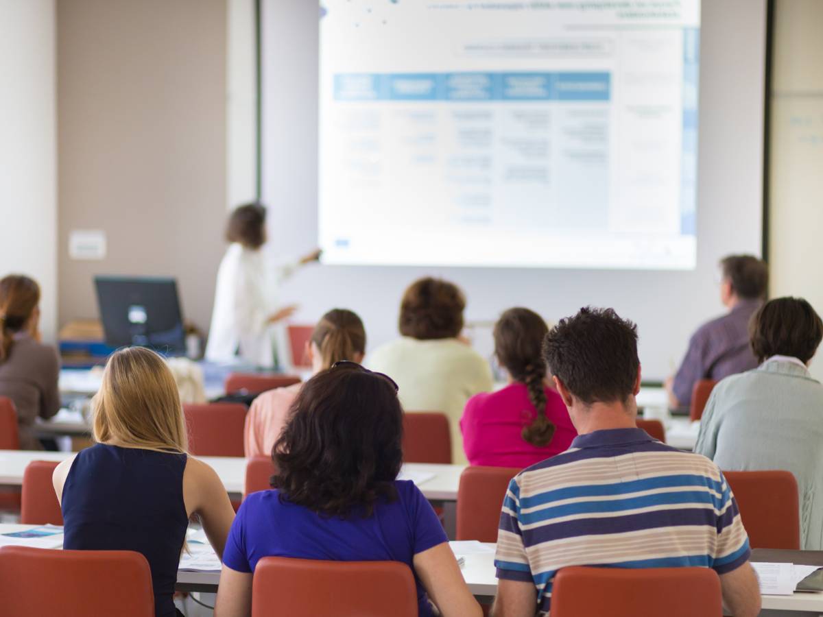 Microcredenciales Universitarias: la nueva formación de la Comunitat Valenciana