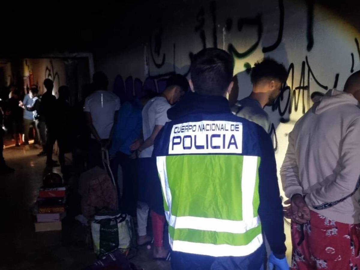 Nueva noche de pillajes con 20 detenidos en las zonas afectadas por la DANA