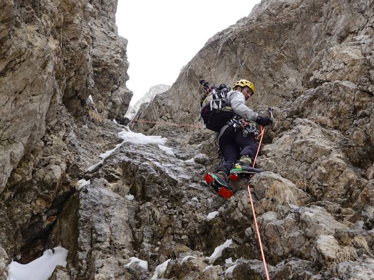 Cuatro alpinistas de la provincia emprenden en 48 horas el ascenso a su “cumbre soñada” en el país de los sherpas: “Ama Dablam es técnicamente compleja, porque está muy expuesta”