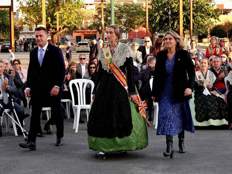 Durante el acto inaugural se ha descubierto de una placa conmemorativa y se ofreció un espectáculo de música y danza.