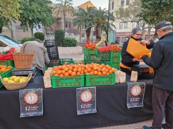 Campaña ’12 gajos de Clementina’ en Castellón: 4.000 bolsitas gratis para la Nochevieja