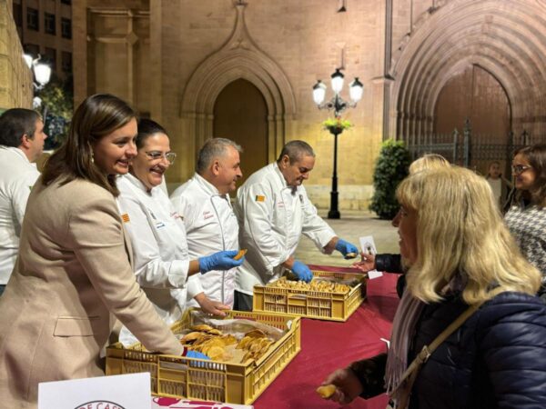 Castellón celebra la I Jornada de Pastissets de Nadal