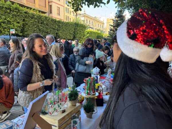 Castellón celebra su diversidad con el Mercadillo Intercultural Navideño