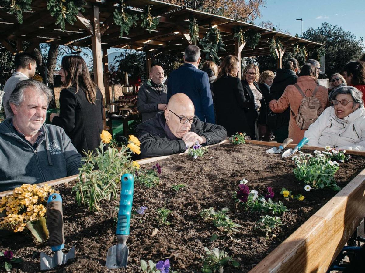 Castellón estrena su primer huerto urbano accesible en San Lorenzo