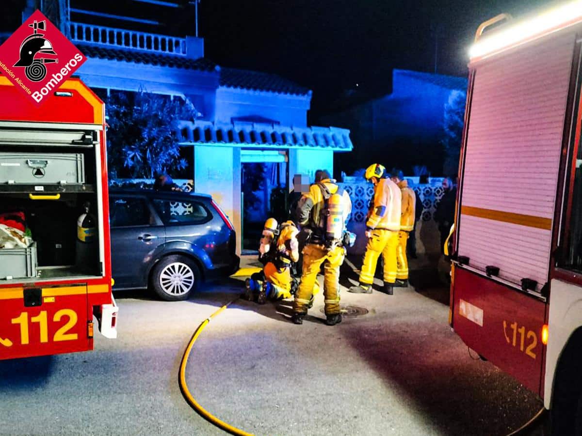 Fallece un hombre de 80 años en el incendio de su casa en Algorfa (Alicante)