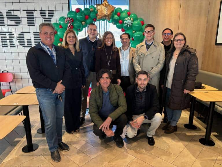 Este restaurante, que ha generado 45 puestos de trabajo, es el primer local en abrir en el nuevo parque comercial de la localidad.