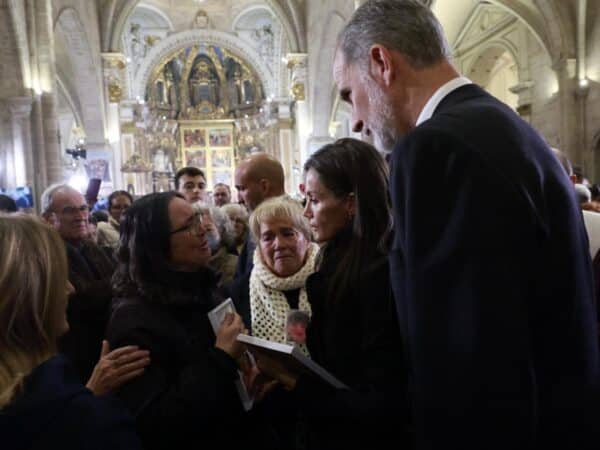 La otra cara de la misa homenaje a las víctimas de la DANA de Valencia