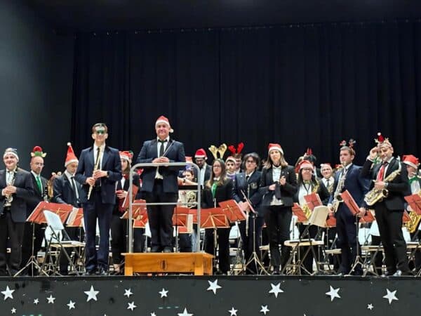 La Unión Musical de Vilafranca celebra su clásico concierto de Navidad