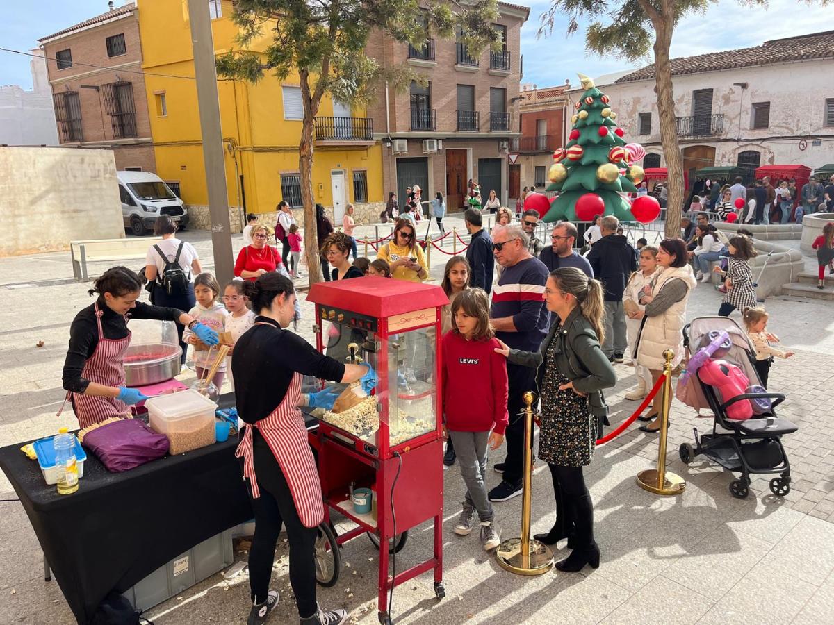 La Vall d’Uixó inaugura el Mercat de Nadal 2024