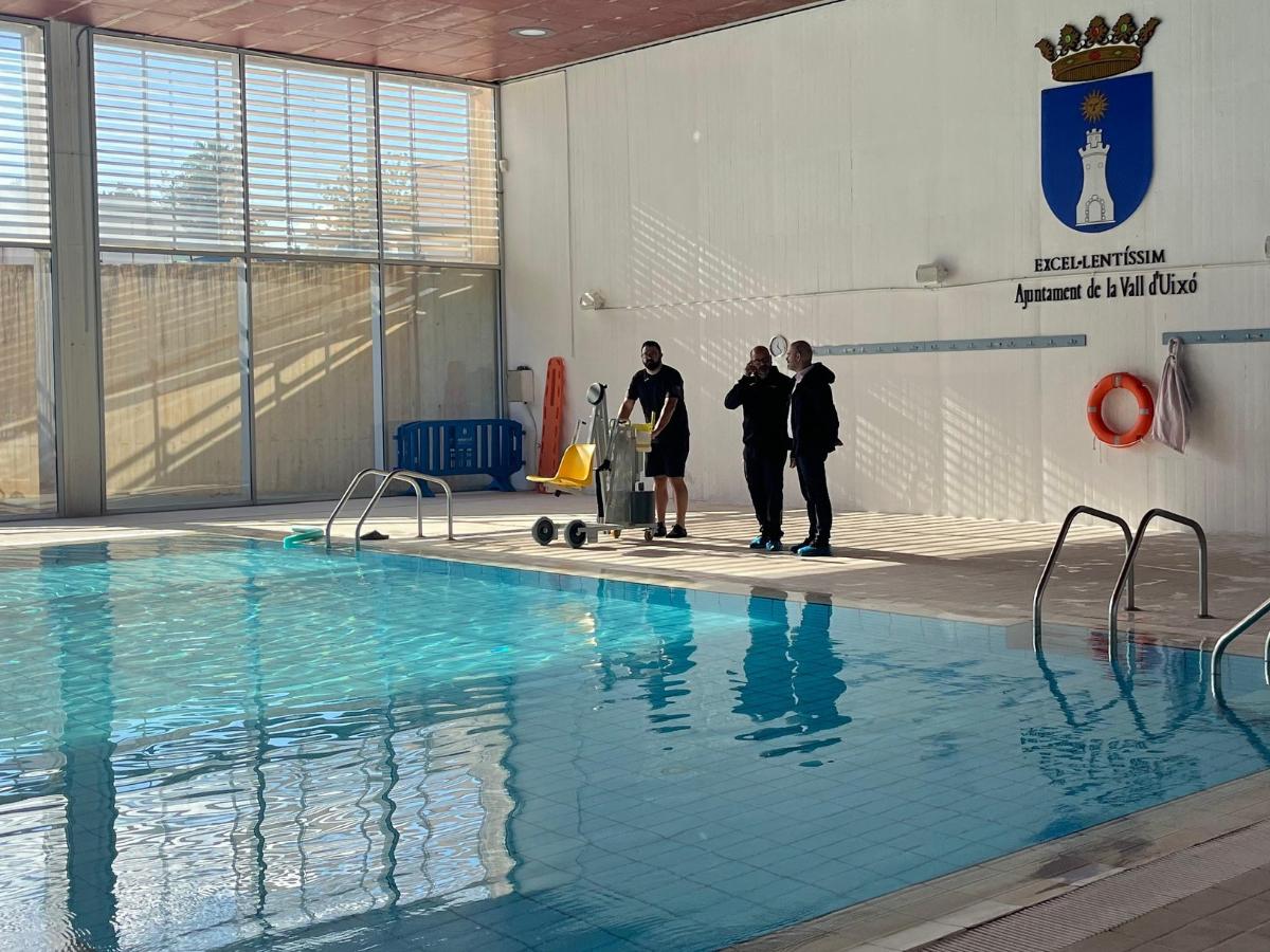 La Vall d’Uixó invierte más de 20.000 euros en la piscina municipal cubierta