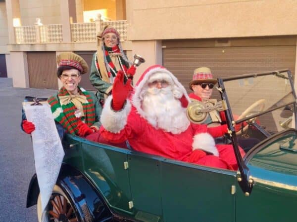 Papá Noel recoge las cartas de los más pequeños en Benicàssim