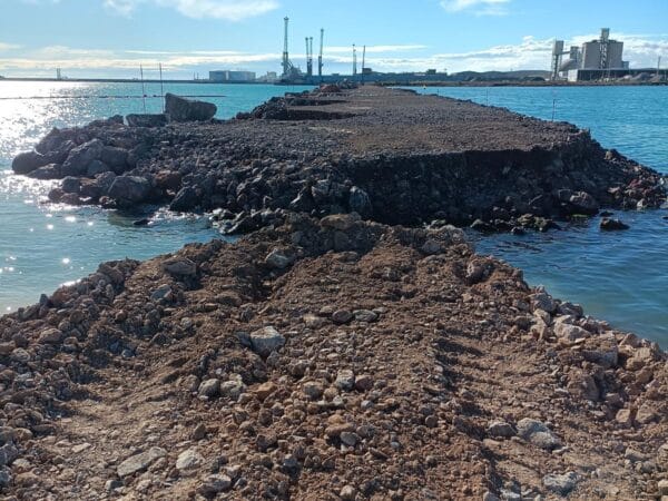 PortCastelló finaliza la obra de la mota de cierre y avanza hacia la expansión de la dársena sur