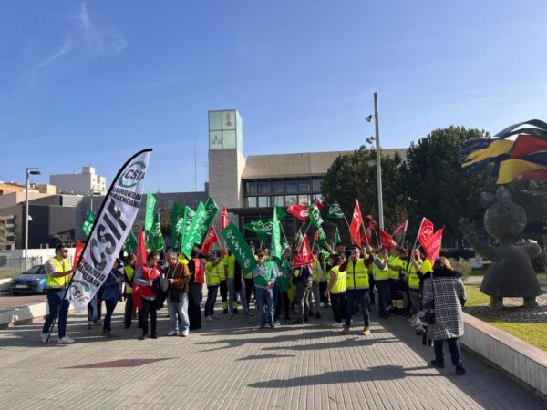 Protesta en Castellón del sector de las ambulancias