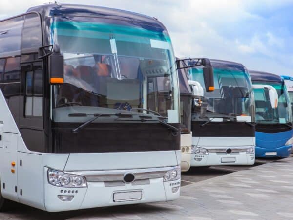 Renfe programa autobuses entre Castellón y Alicante por daños en infraestructura ferroviaria