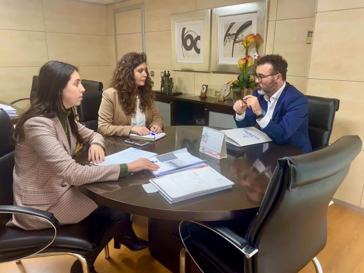 Torreblanca presenta su plan estratégico para obtener el distintivo de municipio turístico