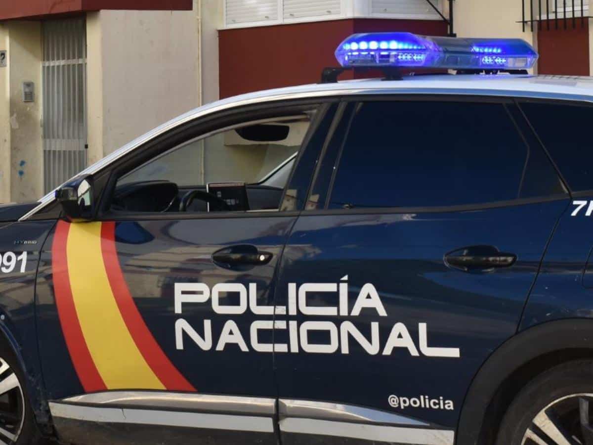 Una persona se precipita en Castellón desde un séptimo piso