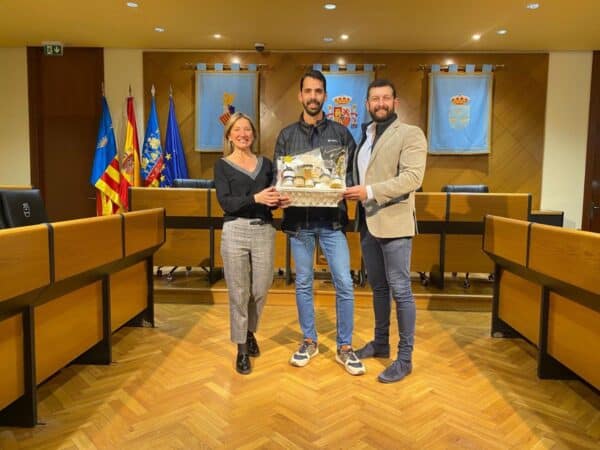 Burriana celebra el talento creativo con la entrega de premios de «Tu Ruta de Luces»