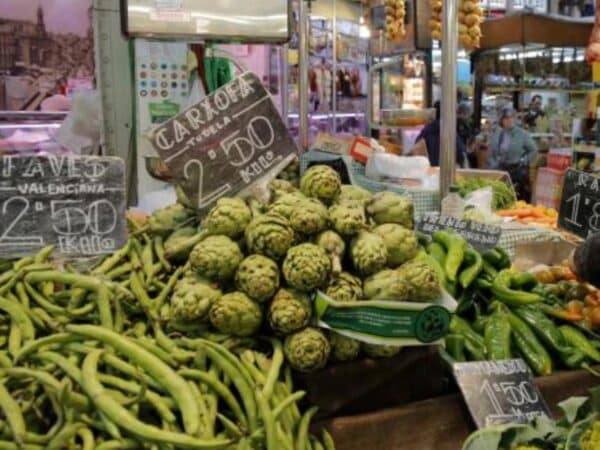 Cambio excepcional del Mercado del Lunes de Castellón por Reyes