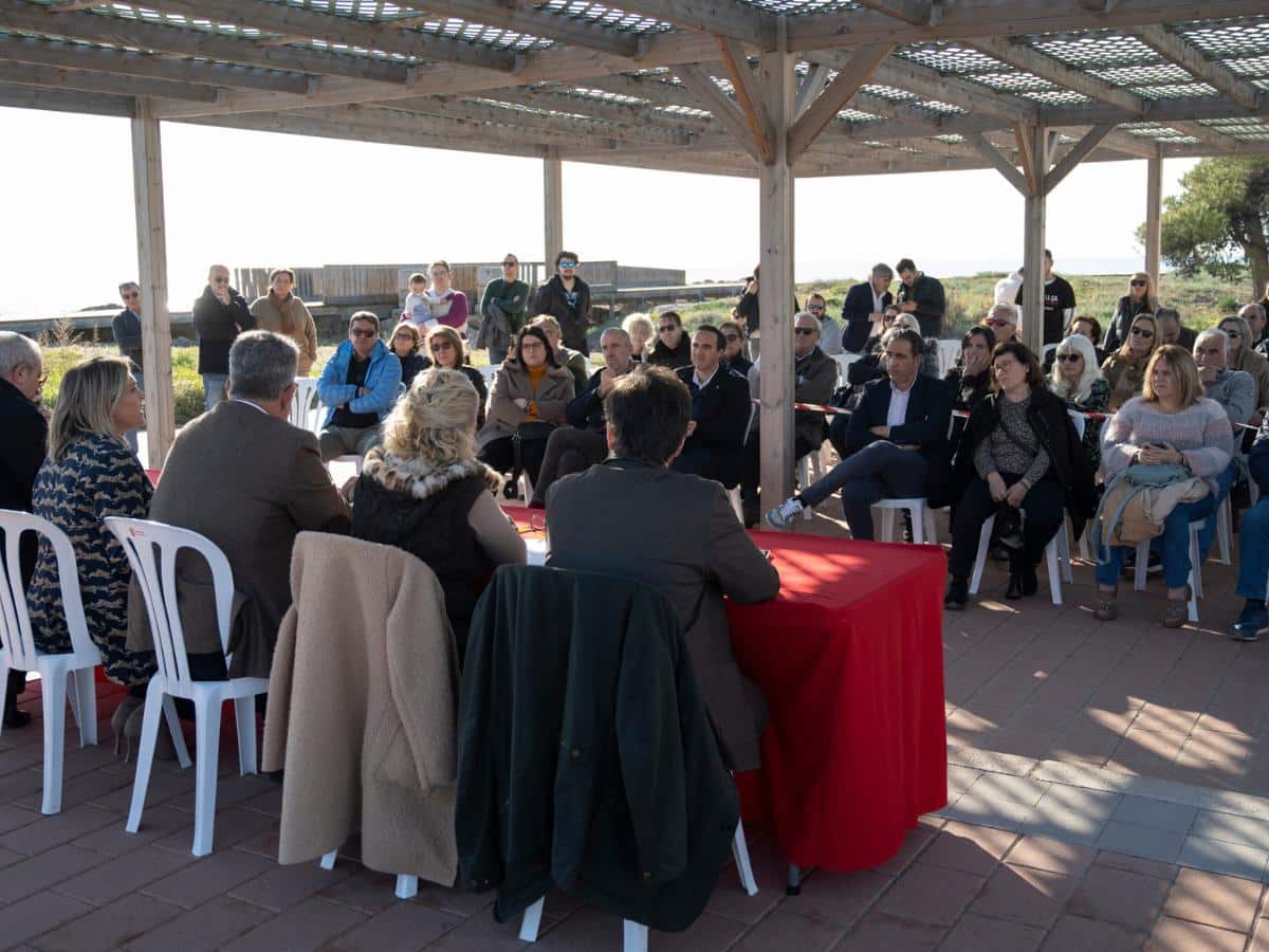 El PP de Cabanes exige la defensa de Torre la Sal frente al PSOE y Compromís