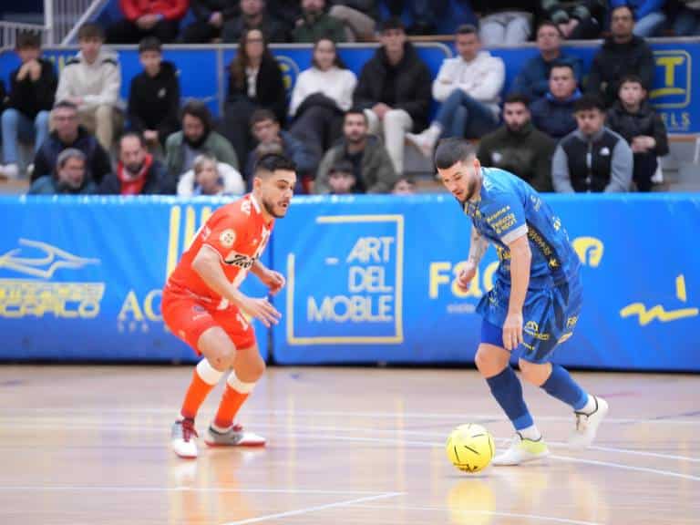 El Servigroup Peñíscola encajó su segunda derrota consecutiva como local tras caer por 2-4 ante el Jimbee Cartagena, actual campeón de liga.