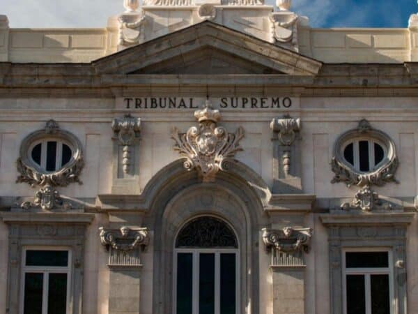 El Supremo ratifica condena por abuso sexual a una perra y su dueña en Terrassa