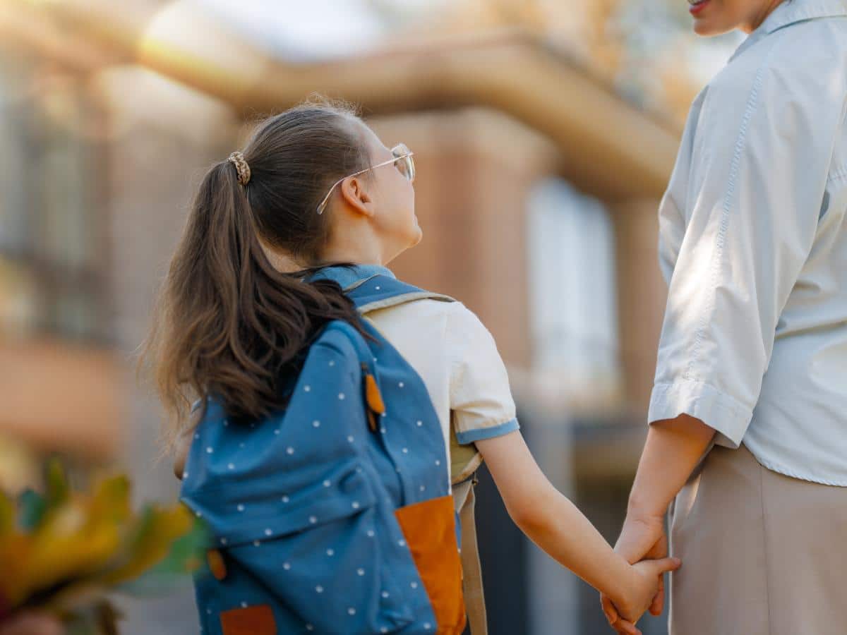 Escola de Famílies a Vila-real: Xarrades sobre Educació i Criança