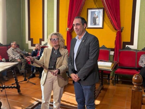 La socialista Virginia Martí toma posesión como alcaldesa de Cabanes