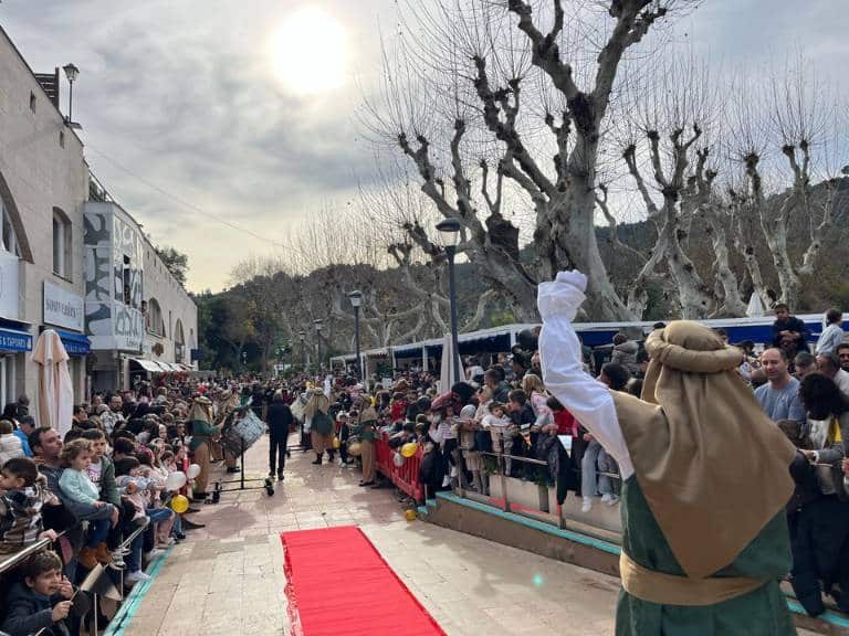 La llegada de los Reyes Magos y la cabalgata prevista para esta tarde serán el colofón perfecto de las festividades navideñas en la Vall d’Uixó.