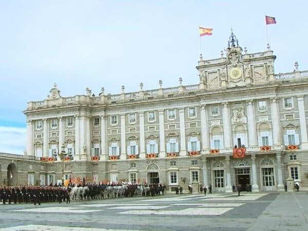 Los Reyes y la Princesa Leonor presiden la Pascua Militar 2025 en Madrid