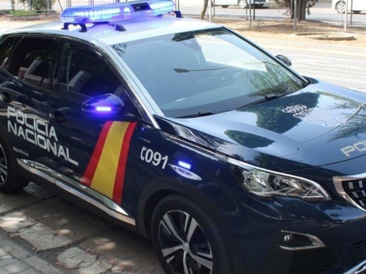 Secuestro en Burjassot: tras apuñalar a sus captores salta del coche desnudo