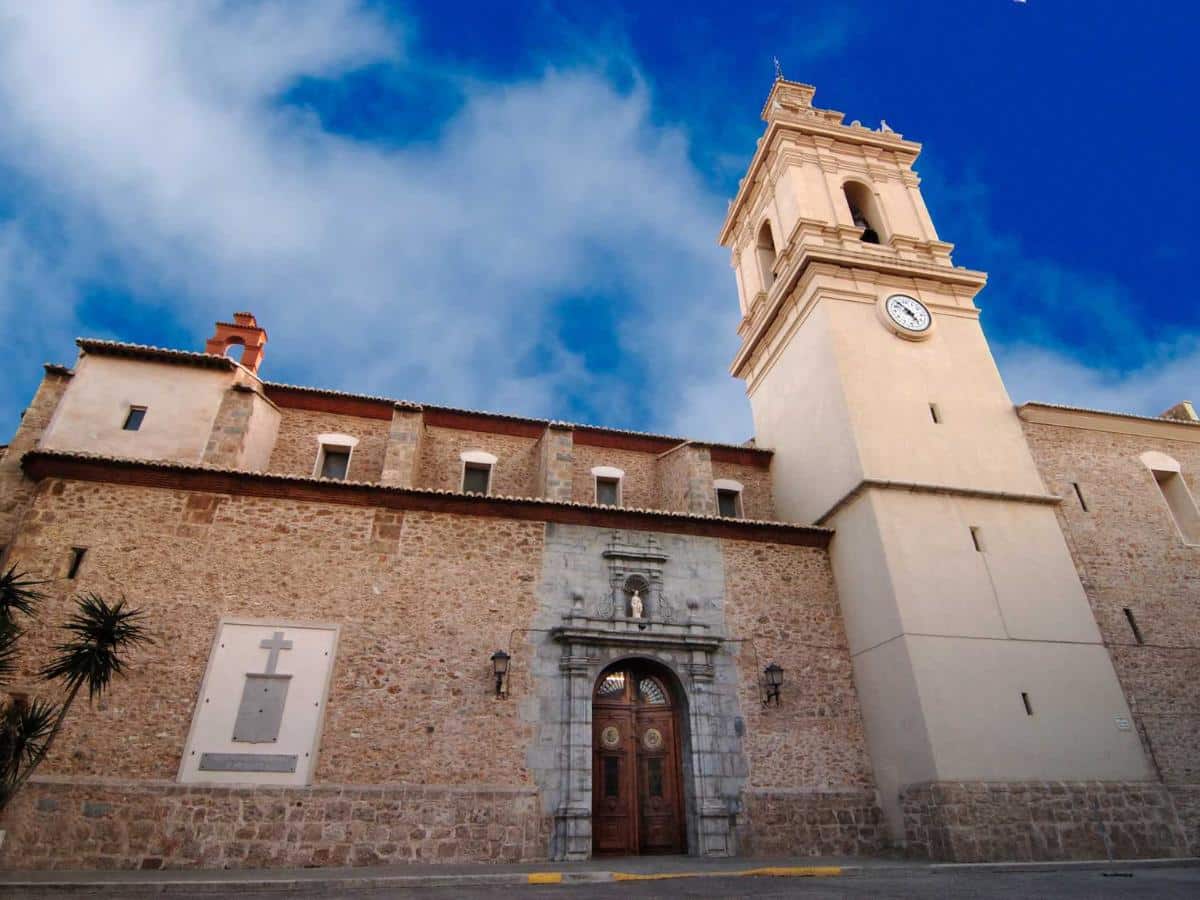 Almassora se prepara para la tradicional subida al campanario de la Natividad