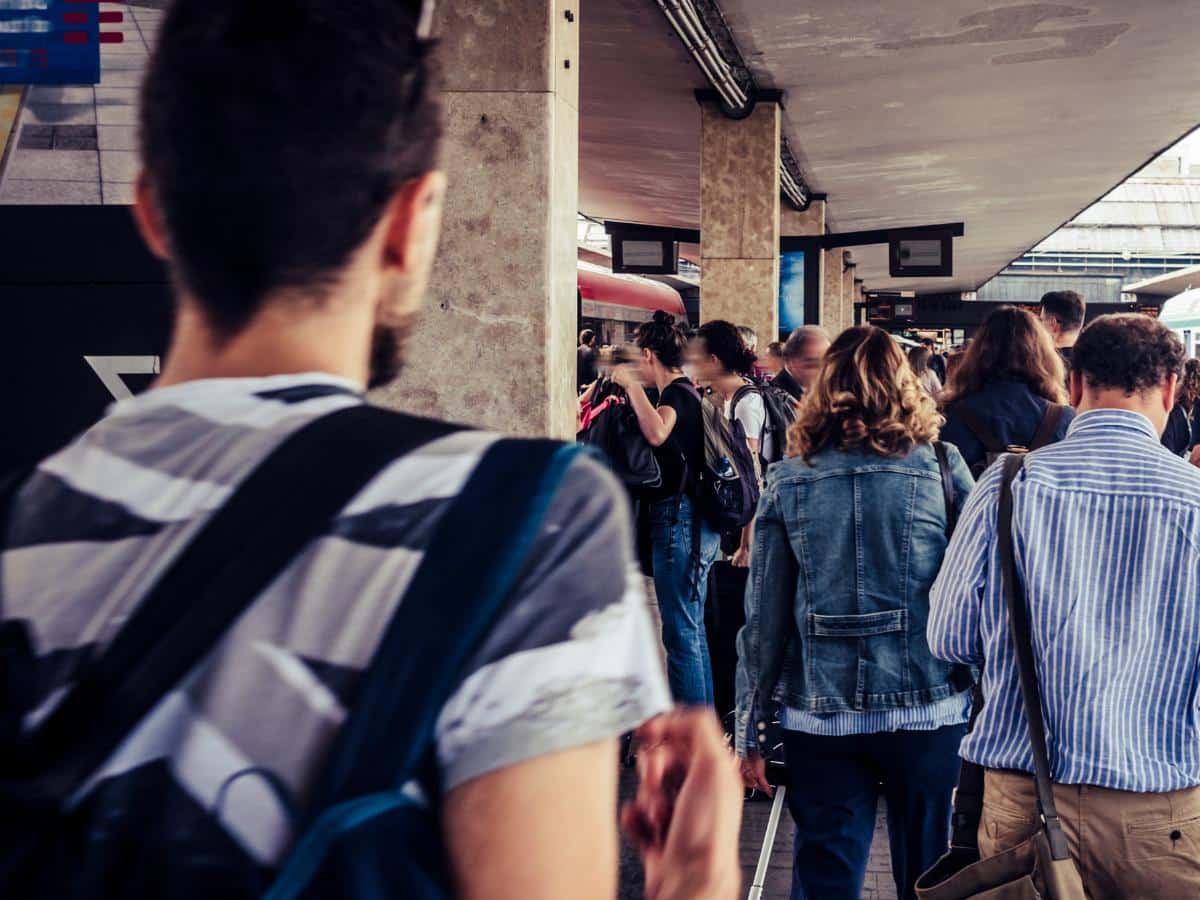 Compromís denuncia el «recorte» de frecuencias de Cercanías entre Castelló y València