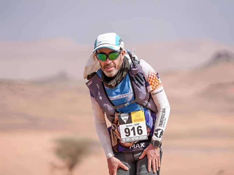 Atacama Crossing es una de las carreras más duras del mundo, con ritmo libre y autosuficiencia, que se realiza en 7 días y abarca 250 kilómetros.