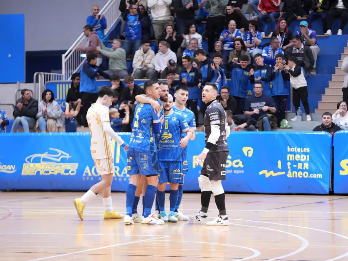 El Servigroup Peñíscola FS se impone al Manzanares y recupera el segundo puesto